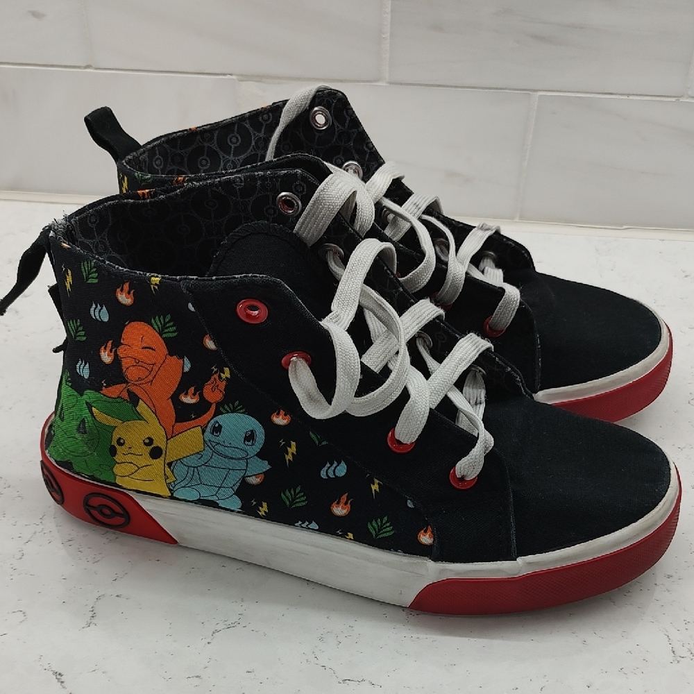Kids Pokémon High-Top Sneakers - Black and Red Size 5